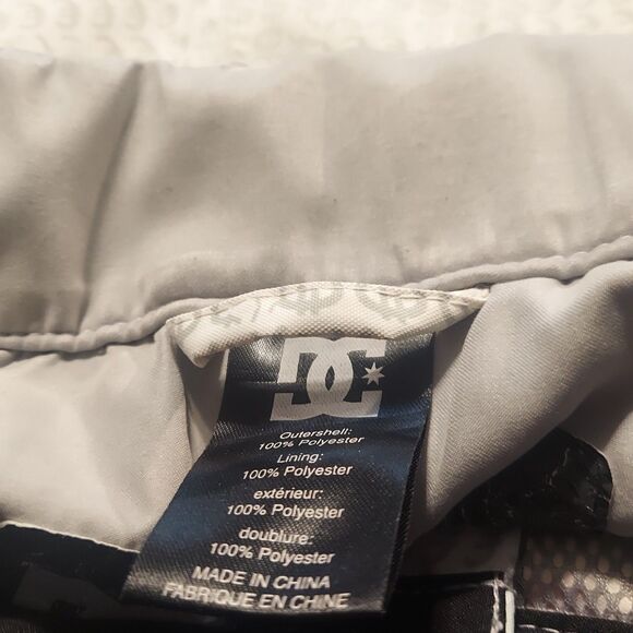 DC $$$ Snow Pants Goretex-Like Size Medium Y2K - Picture 6 of 7